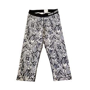 B8 Nike Pro Womens Multicolor Snake Print 823478-100 Pull On Cropped Pant Size M
